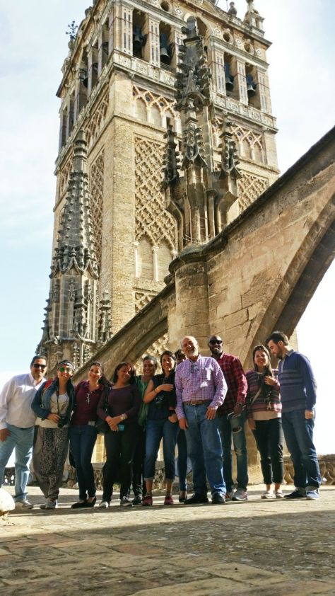 Visita a las cubiertas de la Catedral de Sevilla como parte de las actividades del máster, organizada por el profesor de la M8 Jaime Navarro, que es también Arquitecto Mayor y Conservador de la Catedral. 20 de abril de 2017